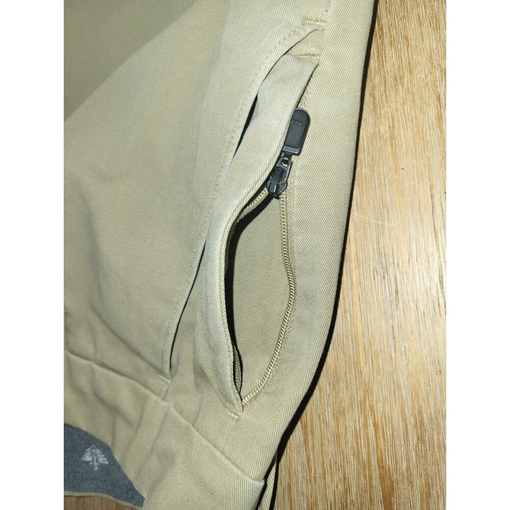 Dockers Men's Khaki Chino Pants - Size 36x32 (Excellent Condition) - Picture 6 of 6